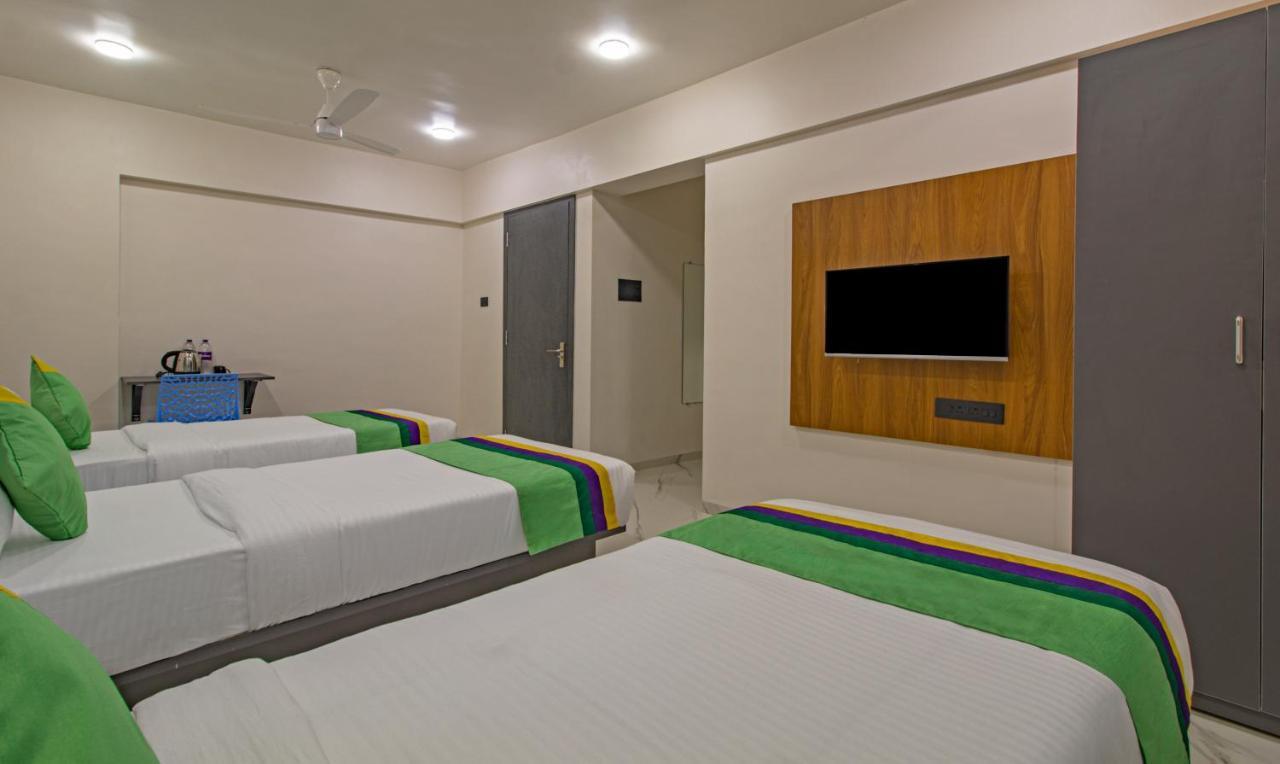 Treebo Atithi Comforts Inn Pune Exterior foto